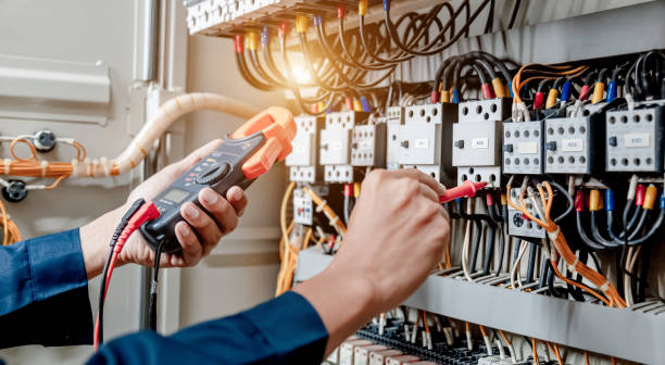 Best Affordable Emergency Electrician  in Youngstown, OH